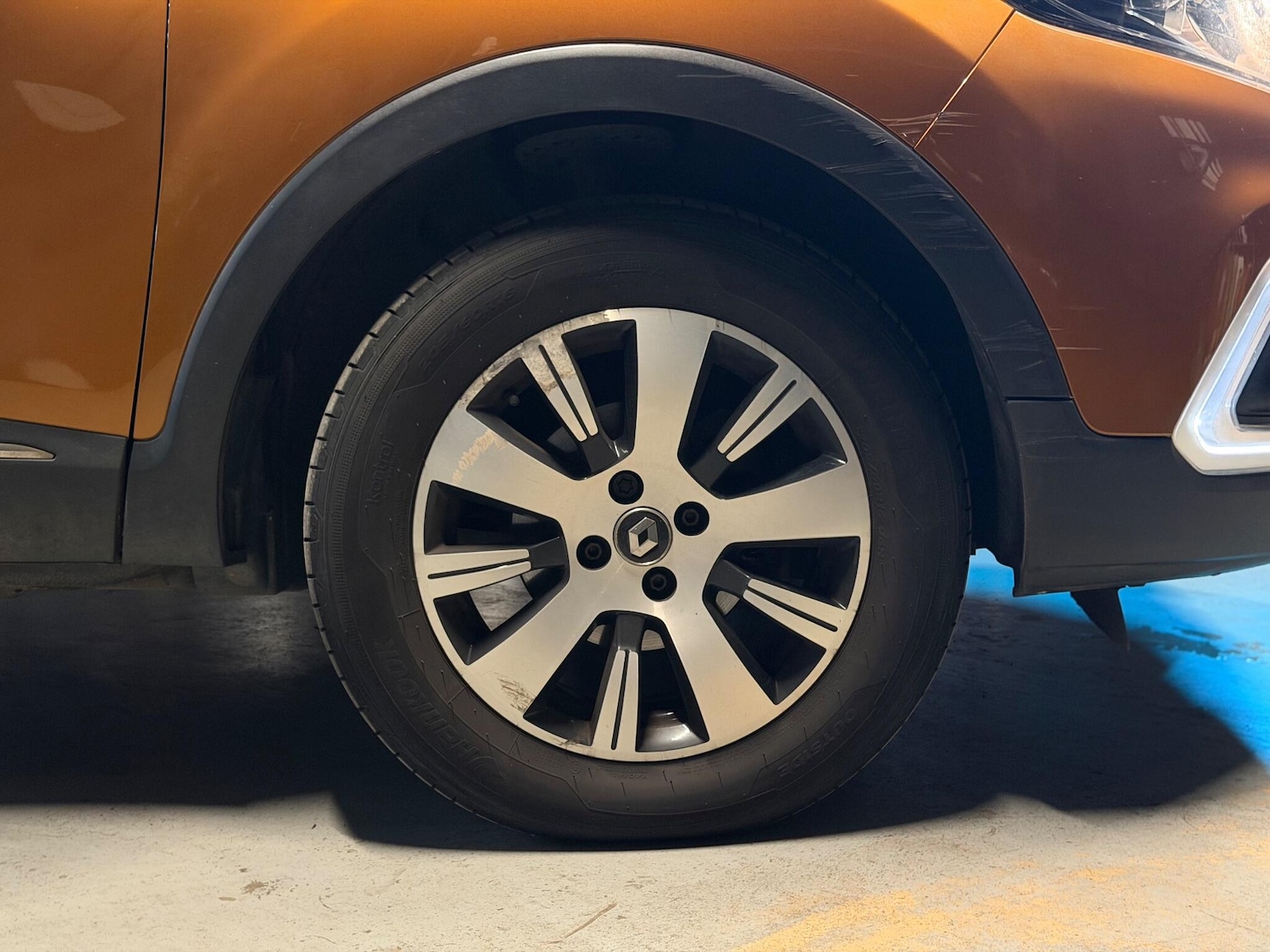 Used Renault Captur 2019 for sale - 76446621: Photo 8