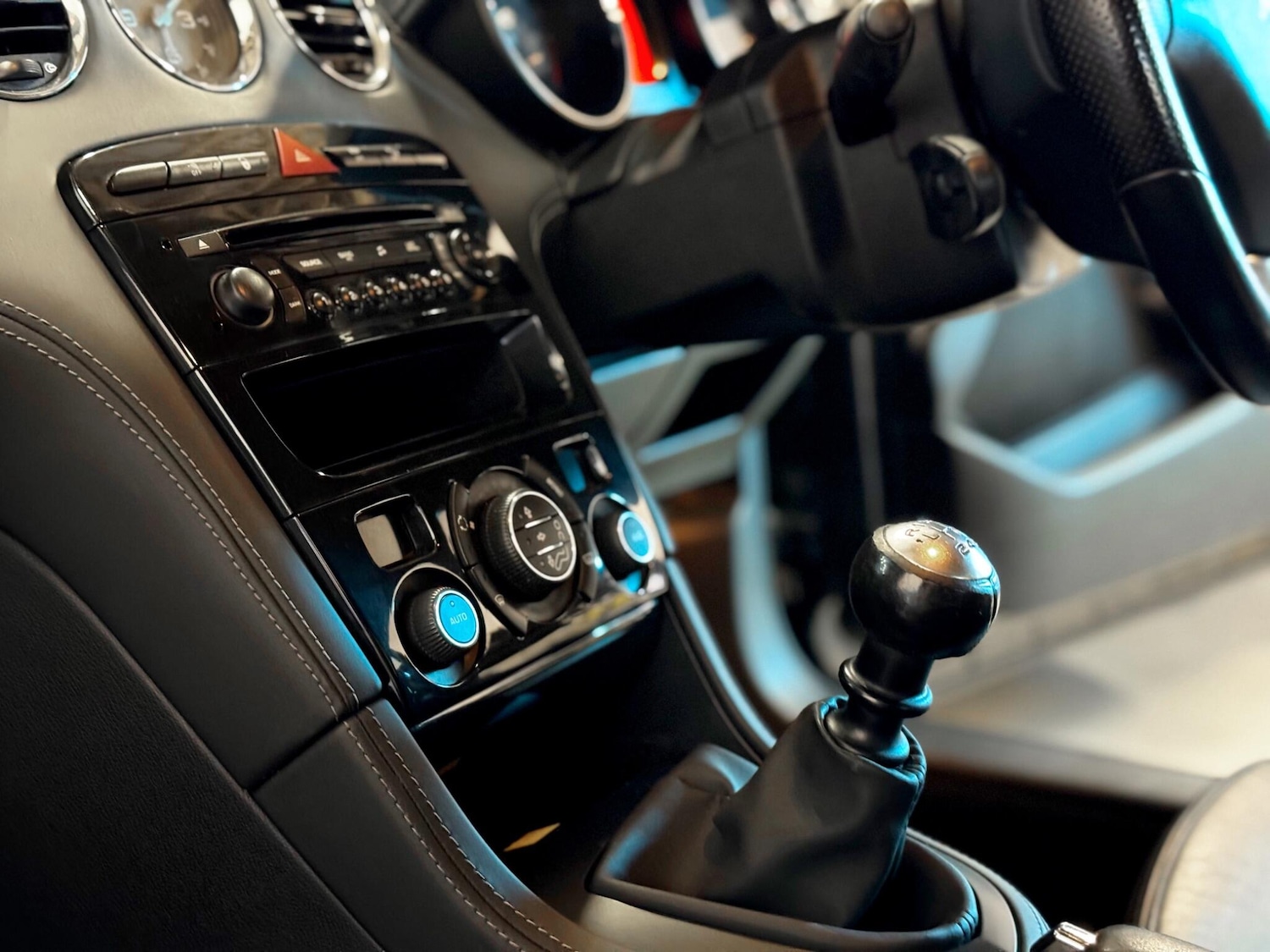 Used Peugeot RCZ 2011 for sale - 77091012: Photo 13