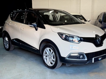 Used Renault Captur 2017 for sale - 75609576: Photo
