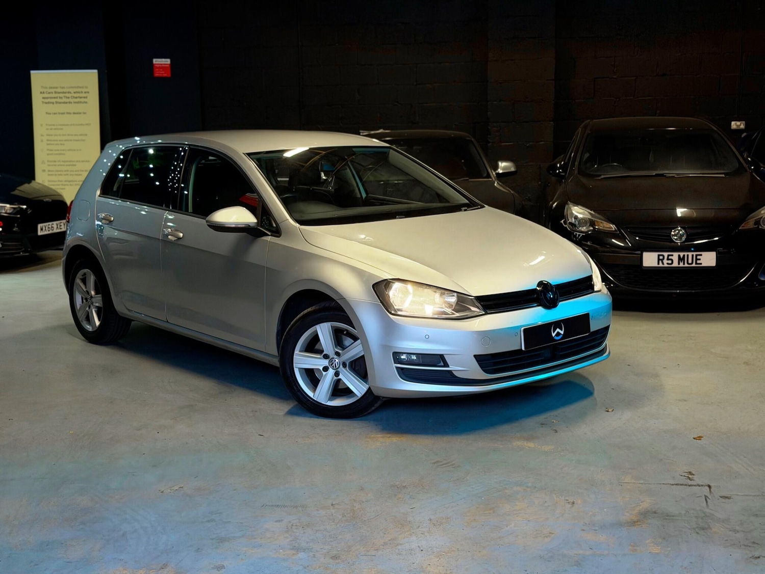 Used Volkswagen Golf for sale - 78135710: Photo 6