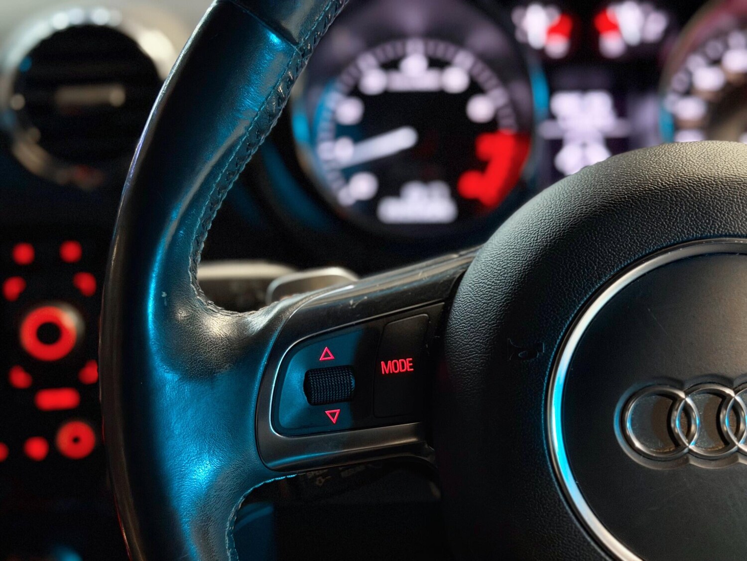 Used Audi TTS for sale - 78141402: Photo 25