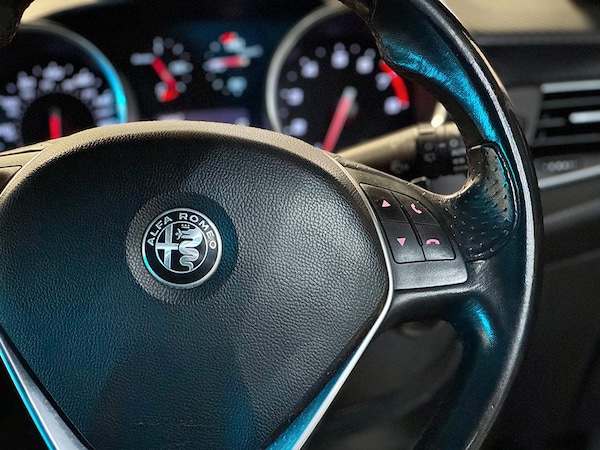 Used Alfa Romeo Giulietta 2016 for sale - 75646226: Photo 25