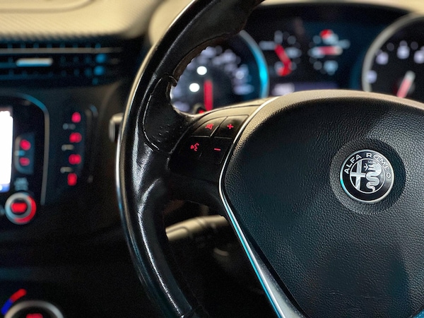 Used Alfa Romeo Giulietta 2016 for sale - 75646226: Photo 30