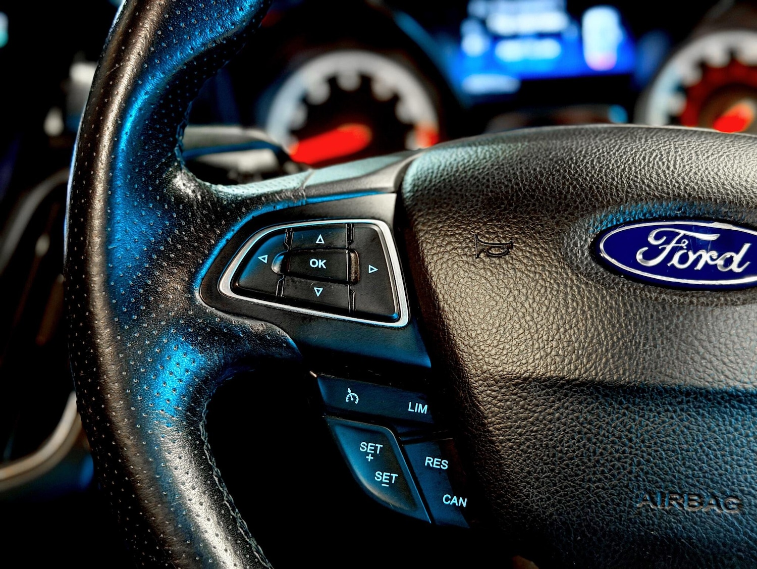 Used Ford Focus 2015 for sale - 76926430: Photo 28