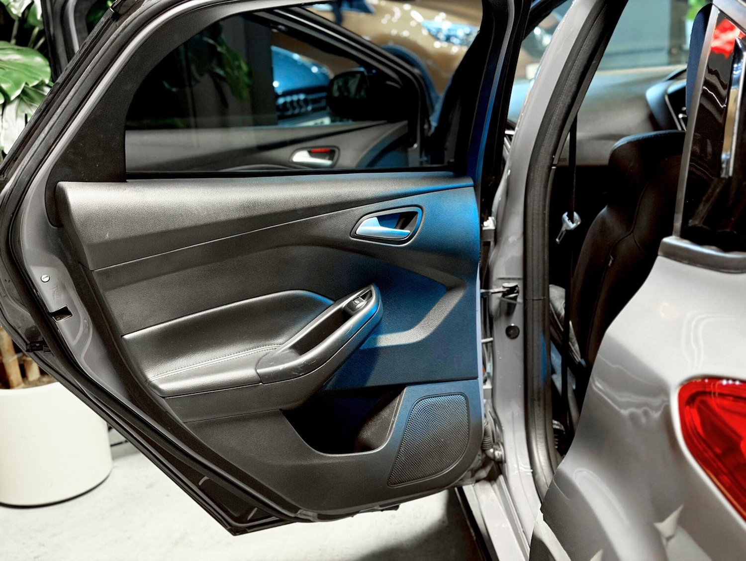 Used Ford Focus 2015 for sale - 76926430: Photo 30