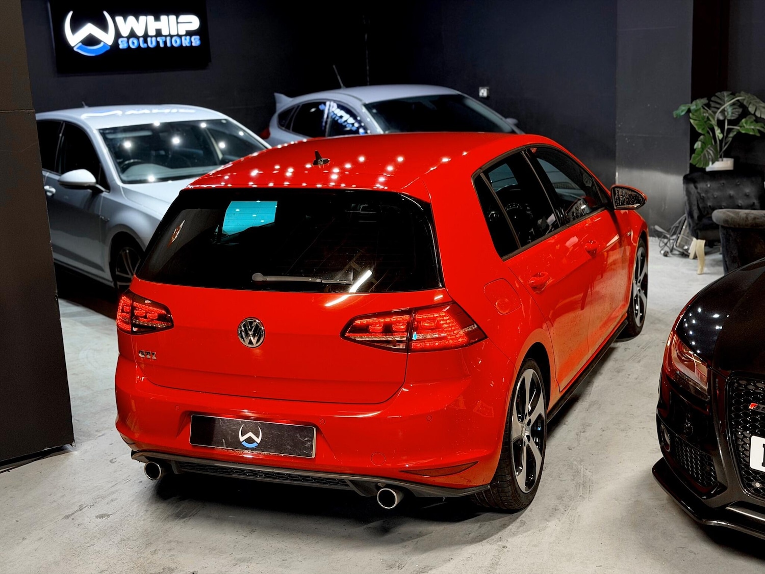 Used Volkswagen Golf 2013 for sale - 77084396: Photo 2