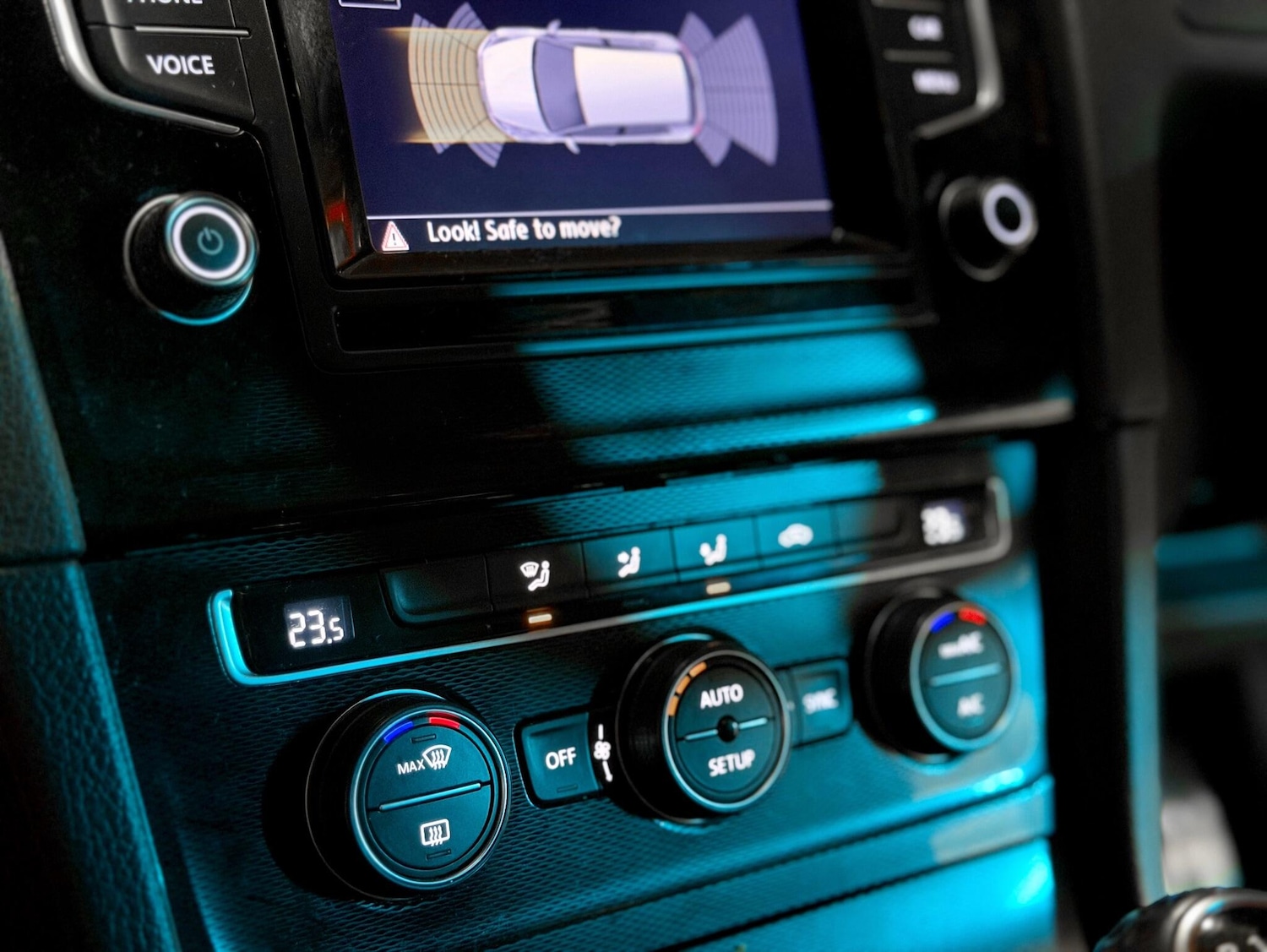 Used Volkswagen Golf 2013 for sale - 77084396: Photo 42