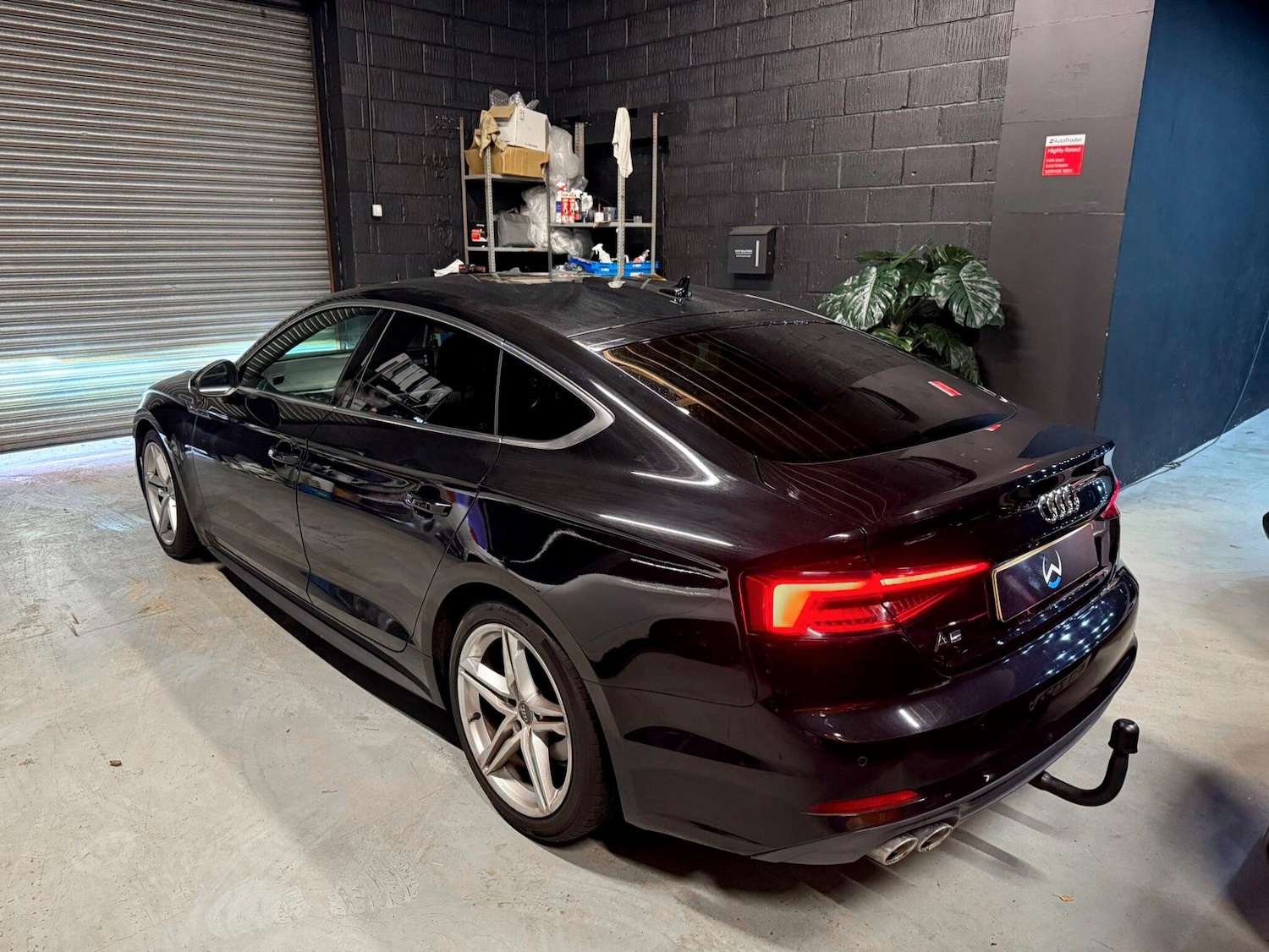 Used Audi A5 2017 for sale - 76607123: Photo 2