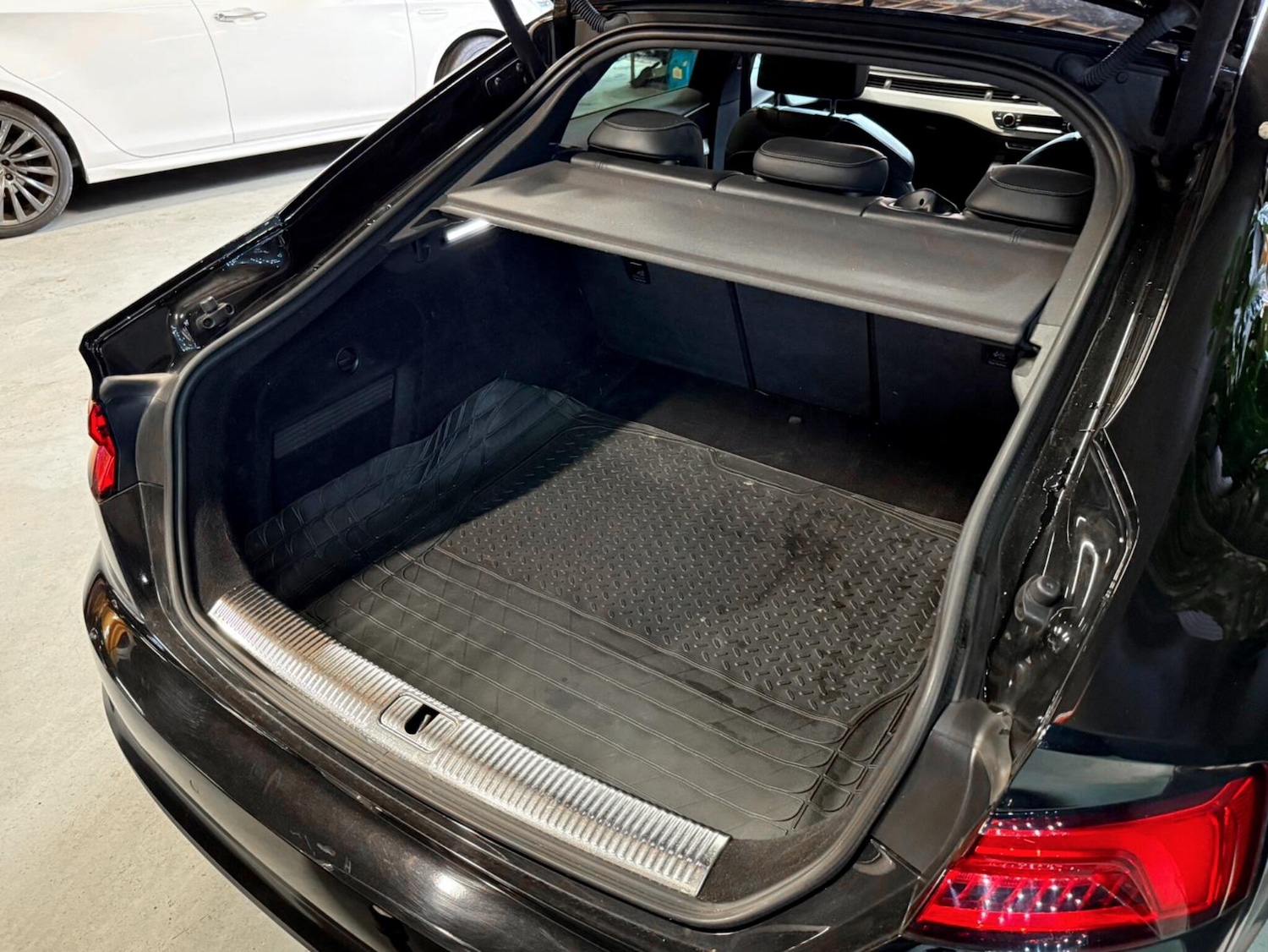 Used Audi A5 2017 for sale - 76607123: Photo 6