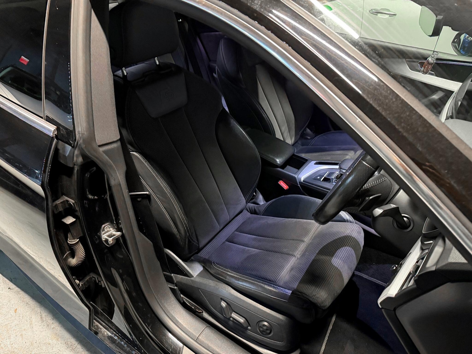 Used Audi A5 2017 for sale - 76607123: Photo 9