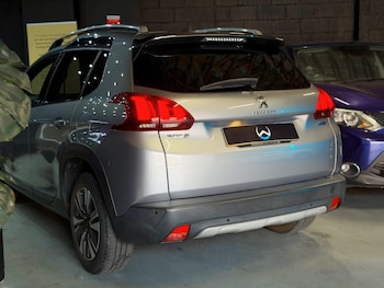 Used Peugeot 2008 2017 for sale - 79062433: Photo
