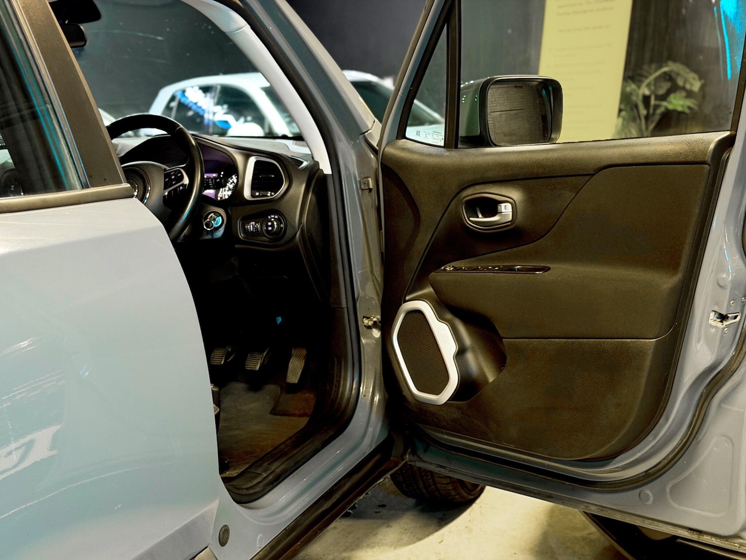 Used Jeep Renegade 2016 for sale - 77238537: Photo 10