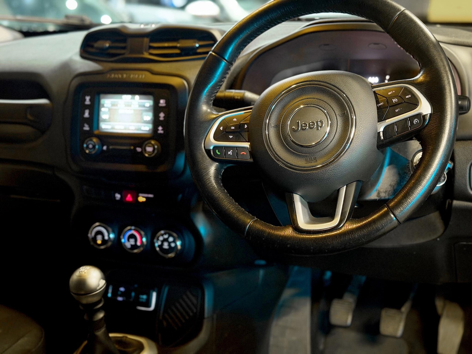 Used Jeep Renegade 2016 for sale - 77238537: Photo 12