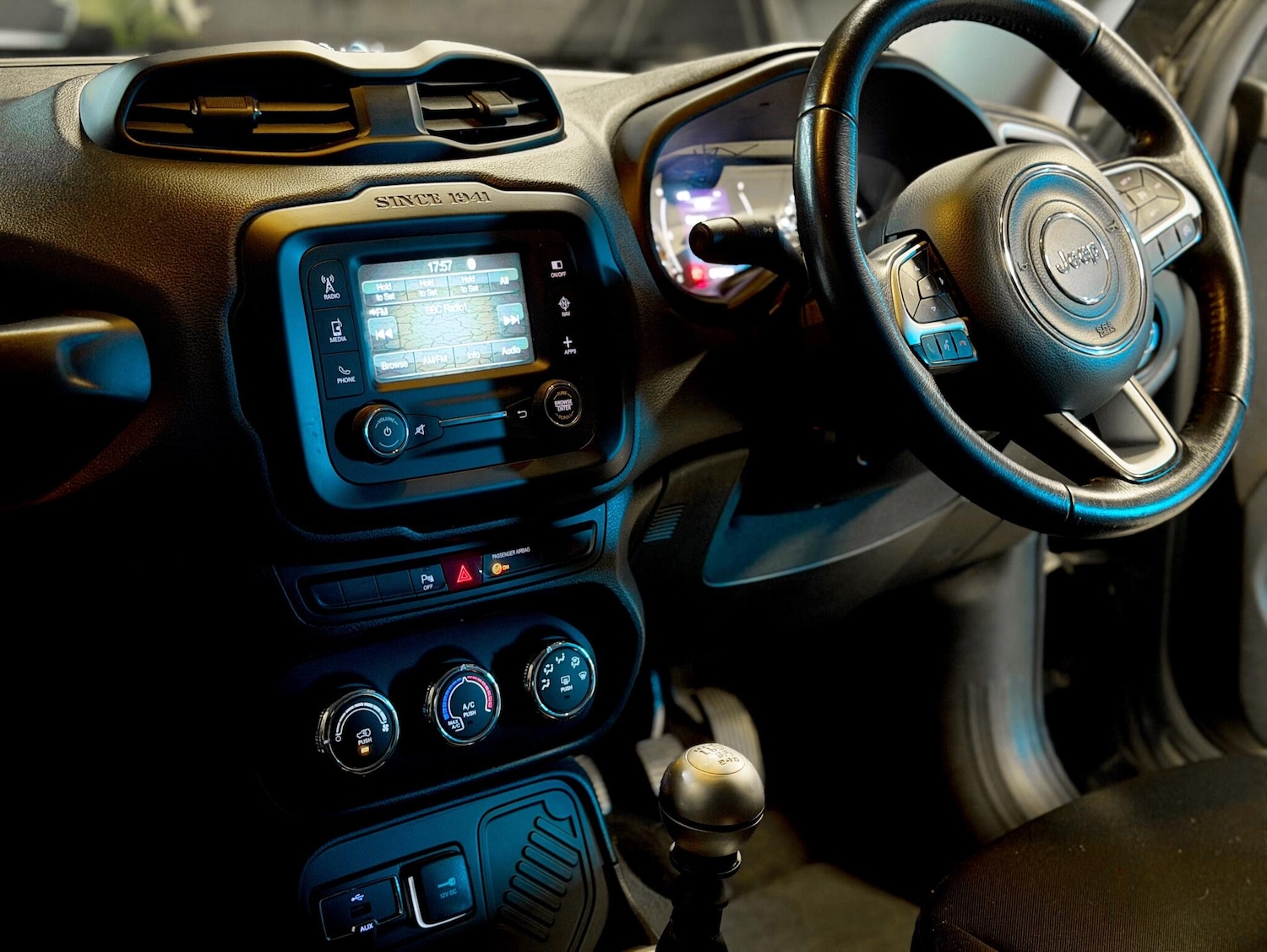 Used Jeep Renegade 2016 for sale - 77238537: Photo 3