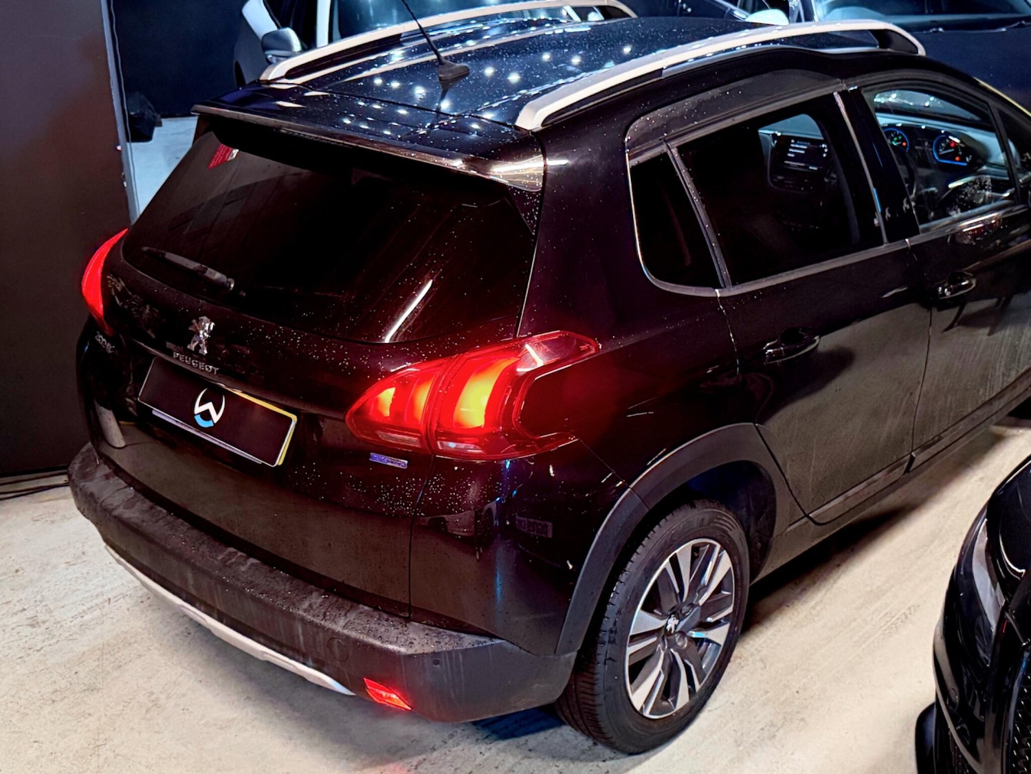 Used Peugeot 2008 for sale - 77683083: Photo 2