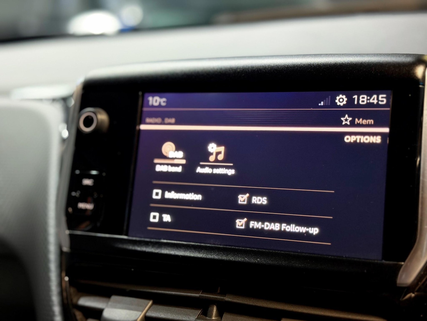 Used Peugeot 2008 for sale - 77683083: Photo 25