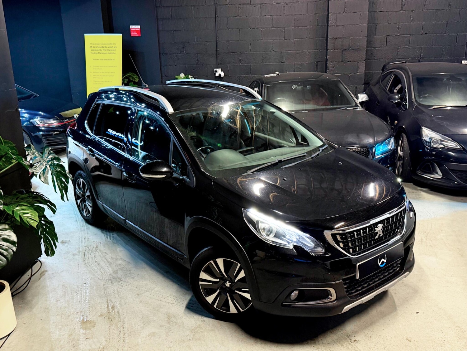 Used Peugeot 2008 for sale - 77683083: Photo 4