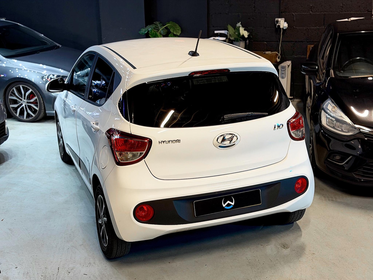 Used Hyundai i10 2018 for sale - 76485430: Photo 29