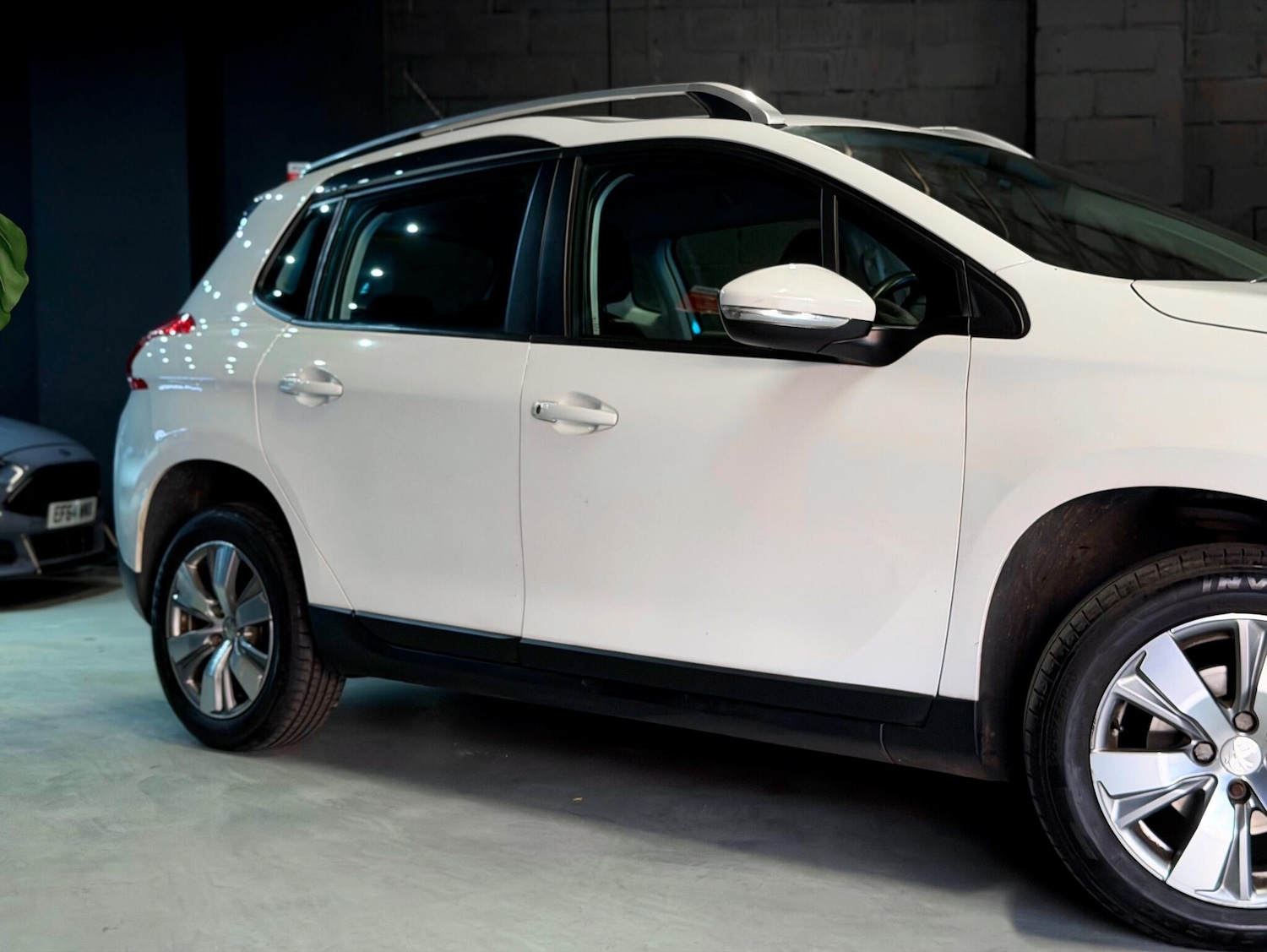 Used Peugeot 2008 2016 for sale - 77052455: Photo 20