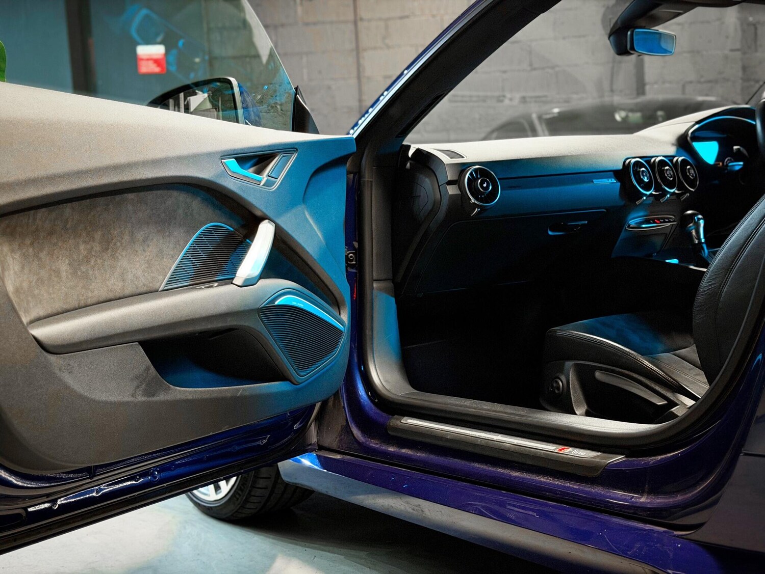 Used Audi TT 2015 for sale - 77052497: Photo 31