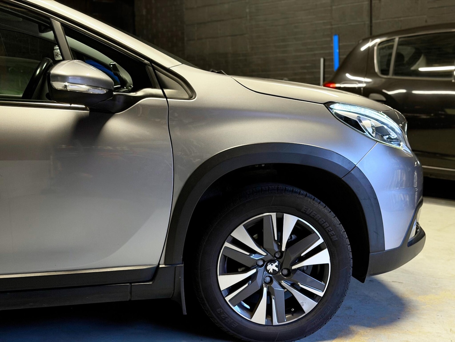 Used Peugeot 2008 for sale - 77808356: Photo 24