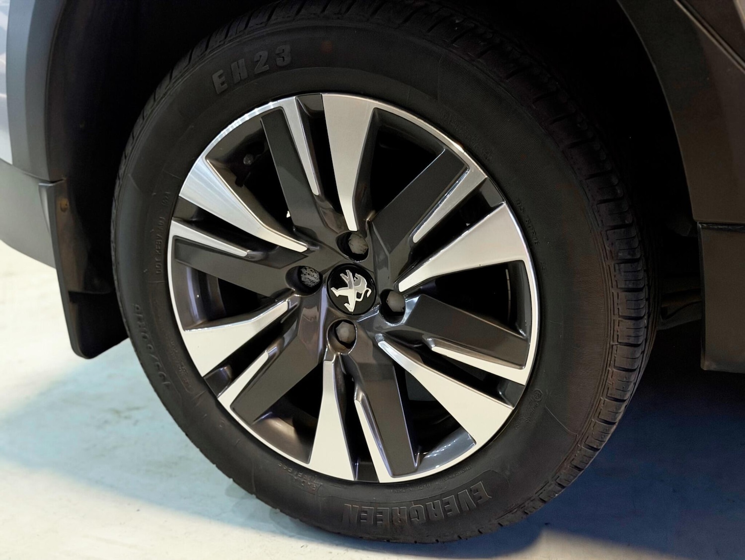 Used Peugeot 2008 for sale - 77808356: Photo 29