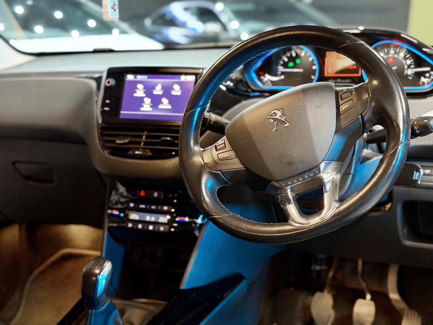 Used Peugeot 2008 for sale - 77808356: Photo 37