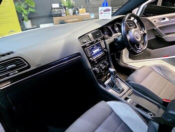 Used Volkswagen Golf 2016 for sale - 78306904: Photo