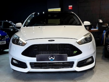 Used Ford Focus 2017 for sale - 78809056: Photo