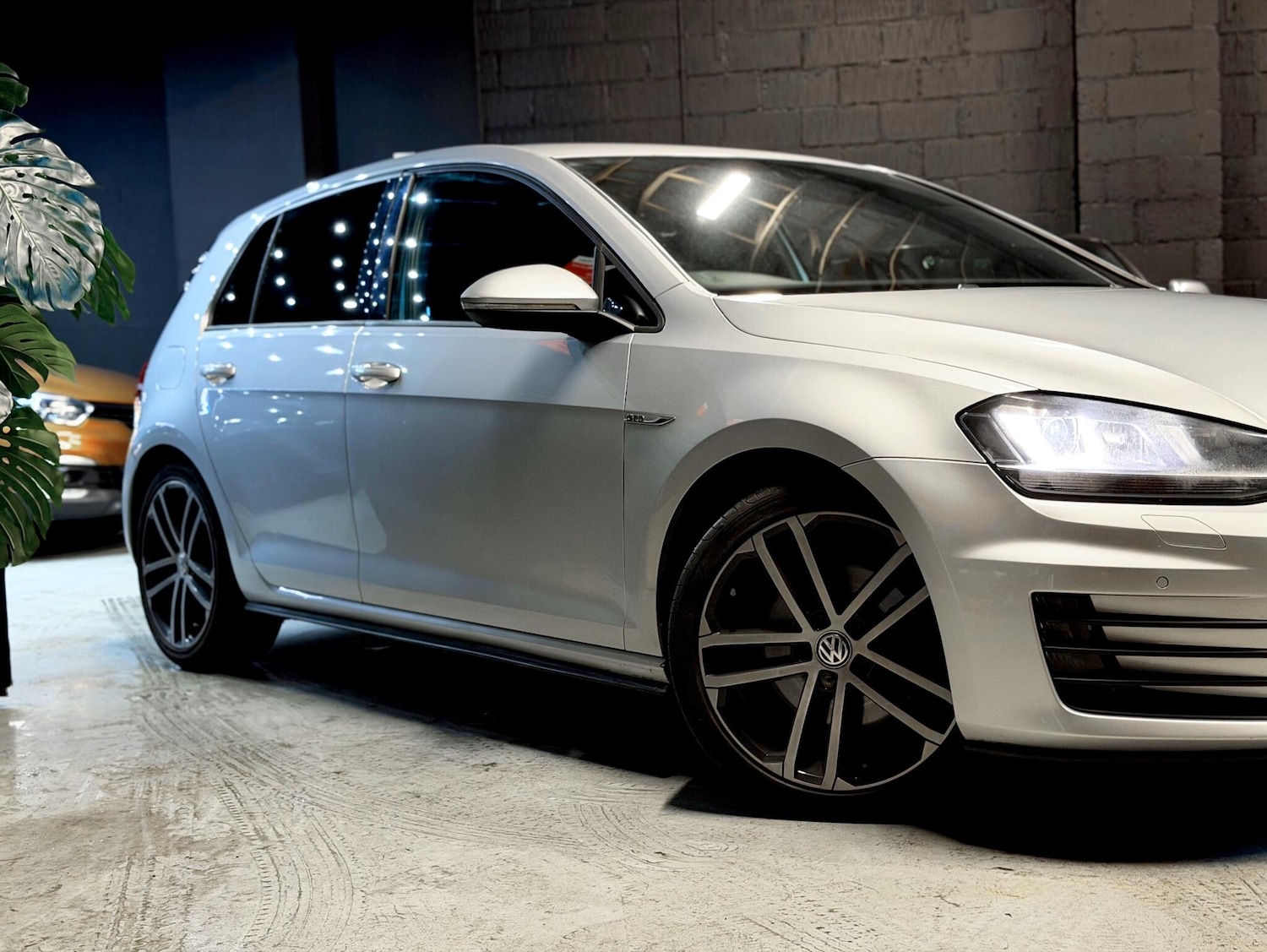 Used Volkswagen Golf 2017 for sale - 76886769: Photo 13