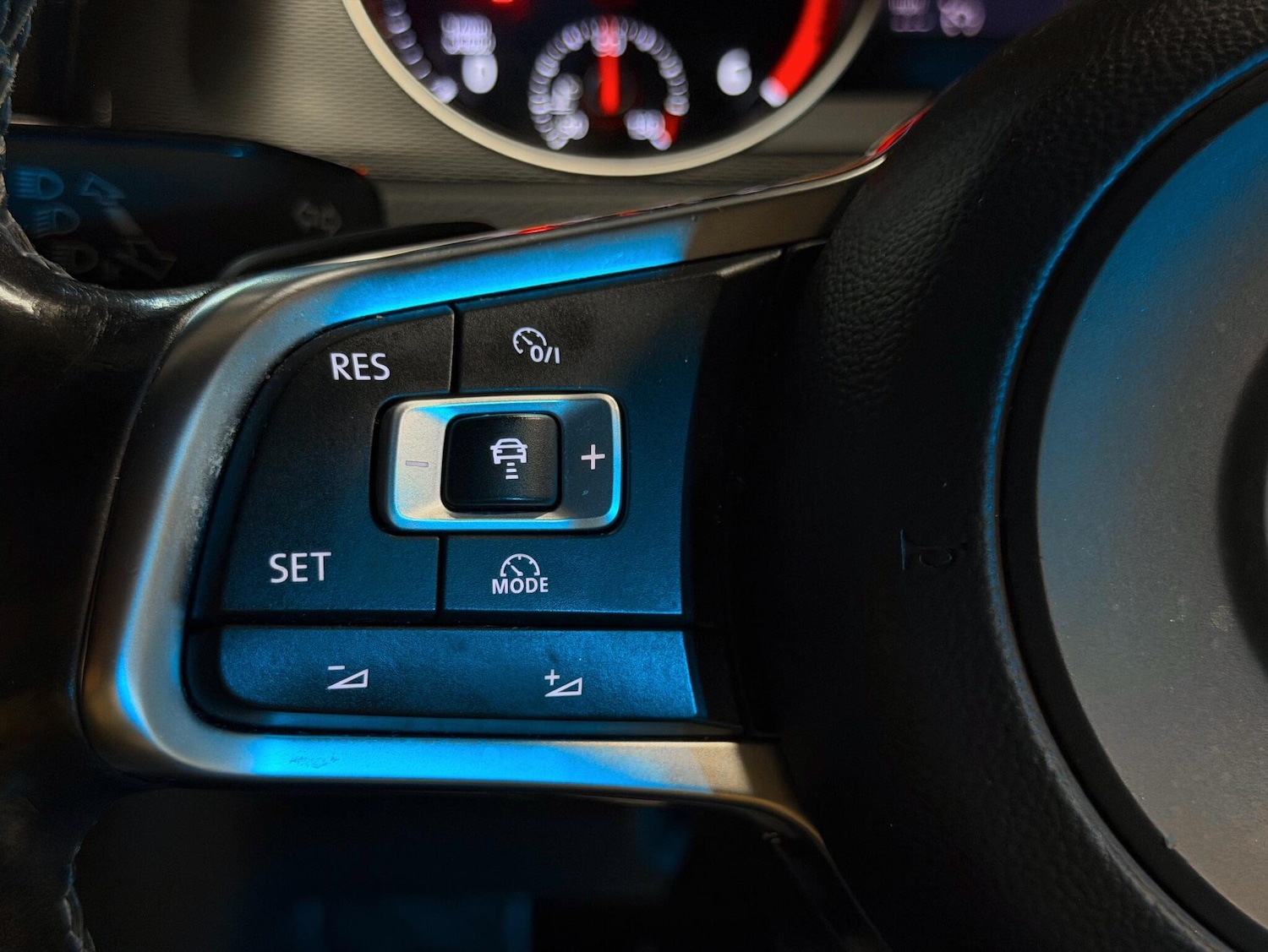 Used Volkswagen Golf 2017 for sale - 76886769: Photo 29