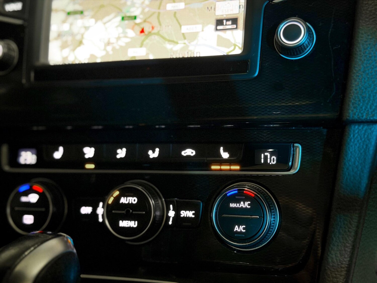 Used Volkswagen Golf 2017 for sale - 76886769: Photo 30