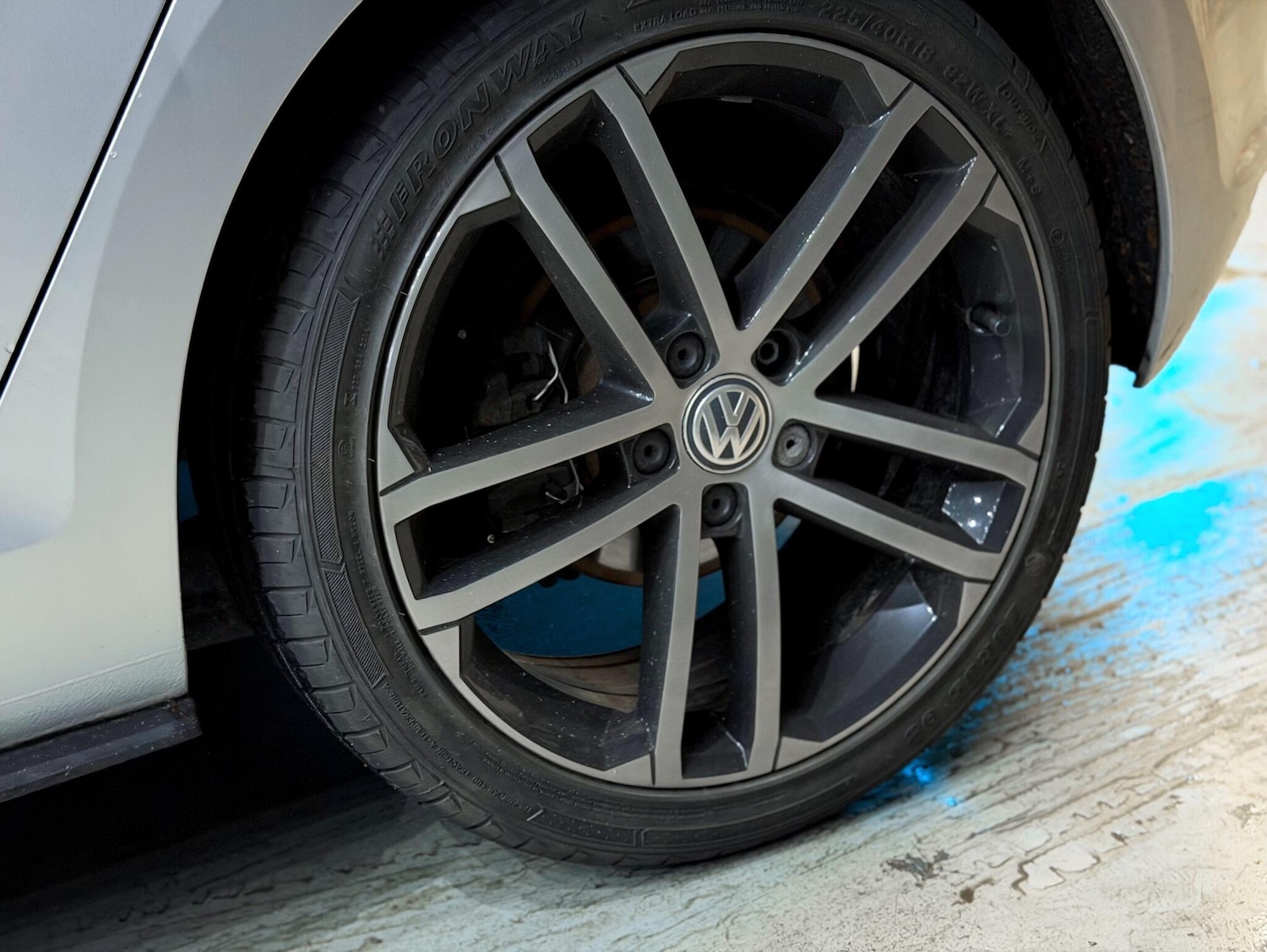 Used Volkswagen Golf 2017 for sale - 76886769: Photo 37