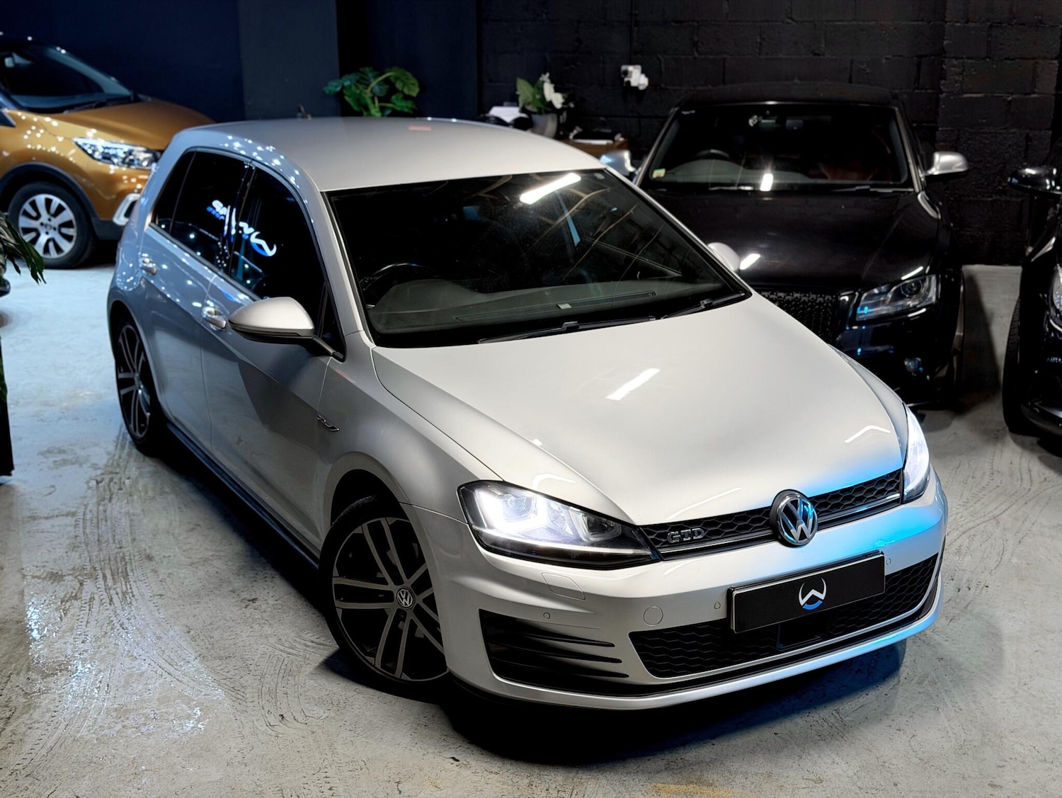 Used Volkswagen Golf 2017 for sale - 76886769: Photo 5
