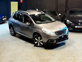 Used Peugeot 2008 2015 for sale - 77267668: Photo