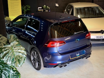 Used Volkswagen Golf 2017 for sale - 78842212: Photo