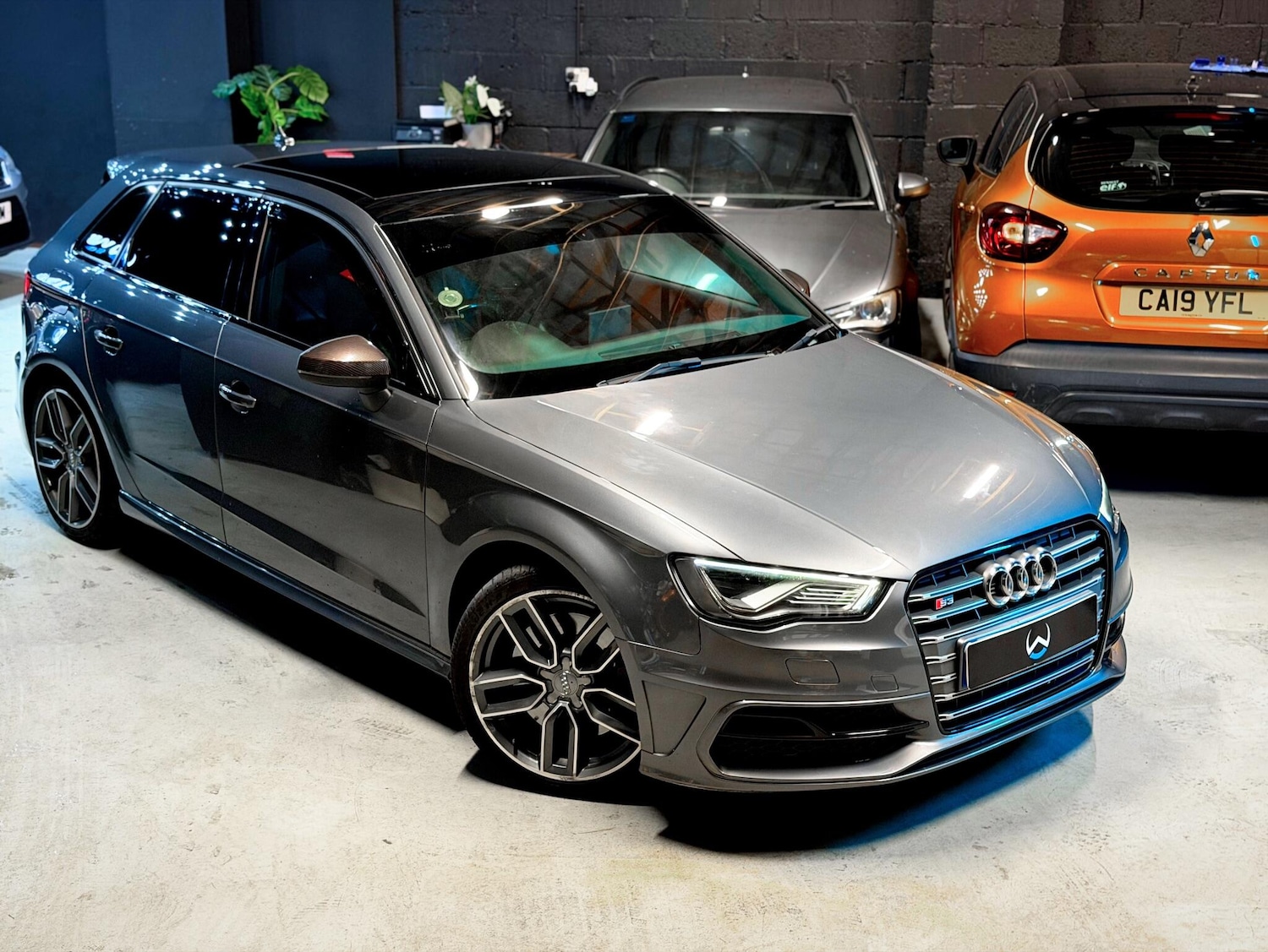 Used Audi S3 for sale - 76715109: Photo 2