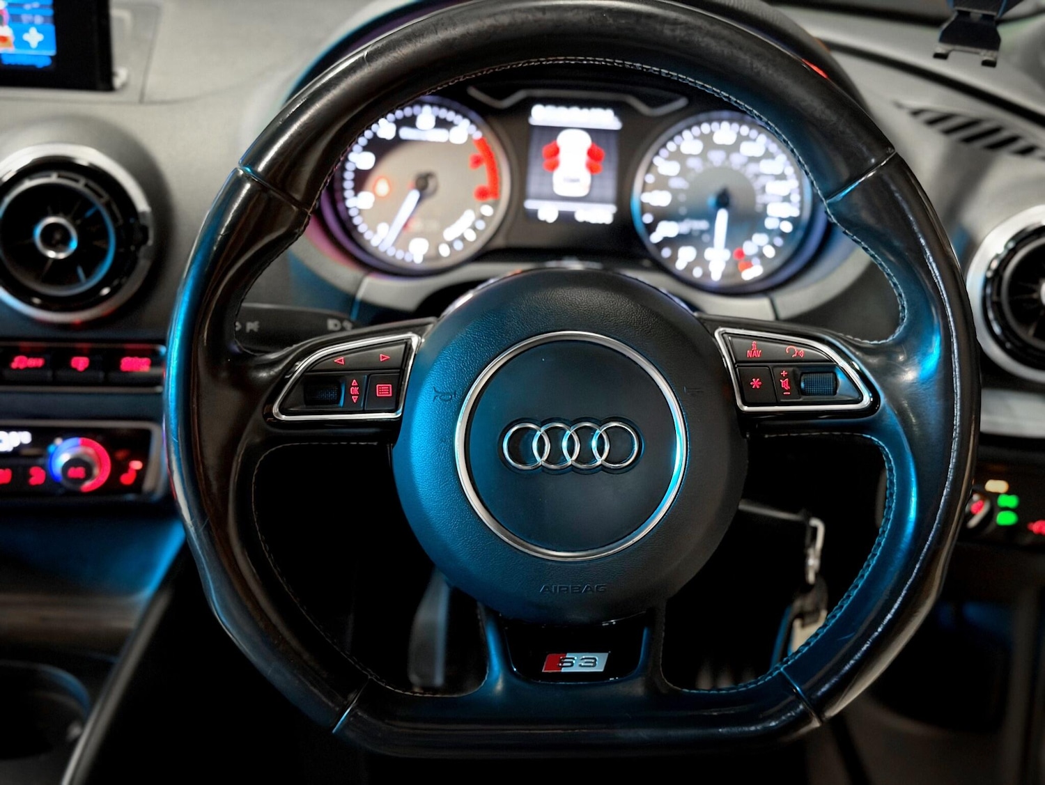 Used Audi S3 for sale - 76715109: Photo 45