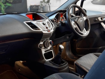 Used Ford Fiesta 2012 for sale - 75198578: Photo