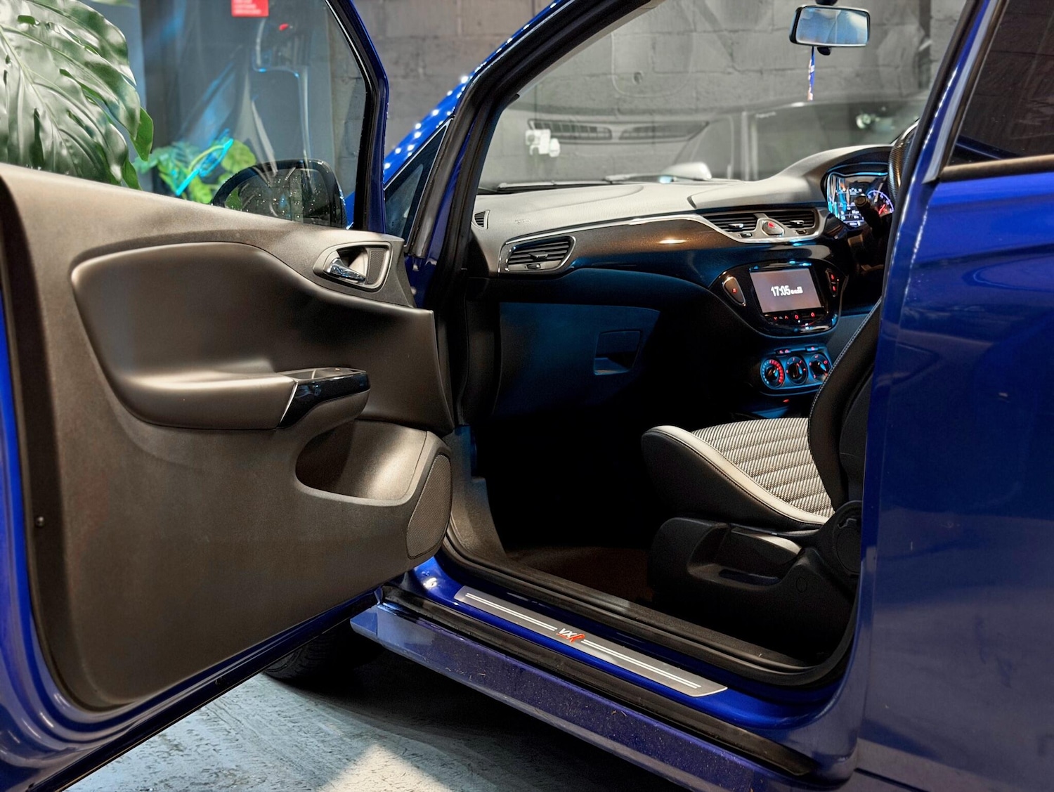 Used Vauxhall Corsa 2015 for sale - 76887341: Photo 24