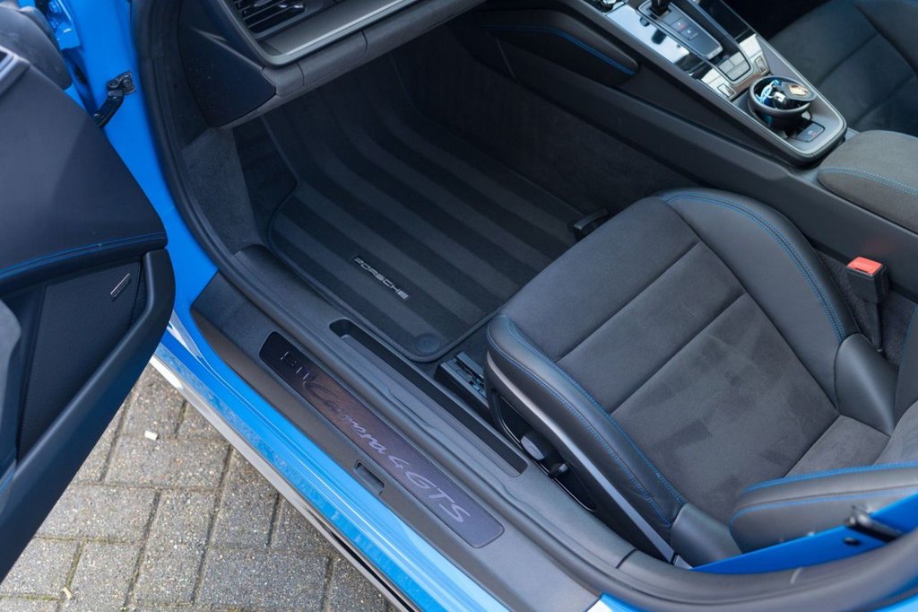 Used Porsche 911 2022 for sale - 76018954: Photo 23