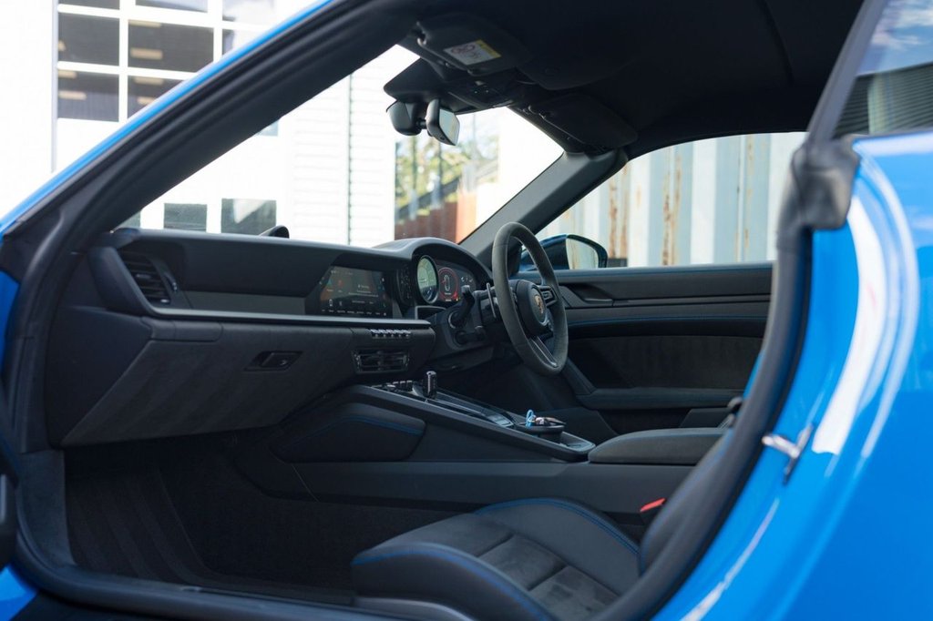 Used Porsche 911 2022 for sale - 76018954: Photo 24