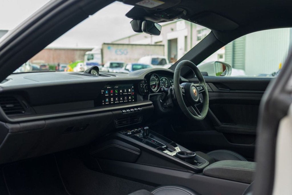 Used Porsche 911 2022 for sale - 76724516: Photo 28