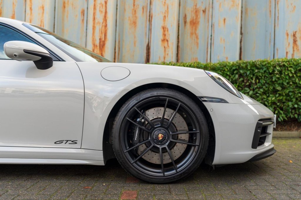 Used Porsche 911 2022 for sale - 76724516: Photo 32