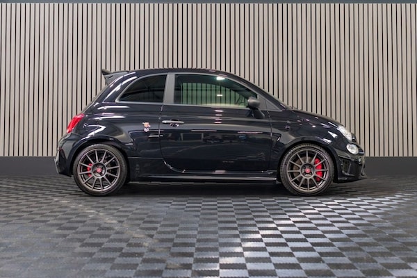 Used Abarth 695 2022 for sale - 73424240: Photo 5
