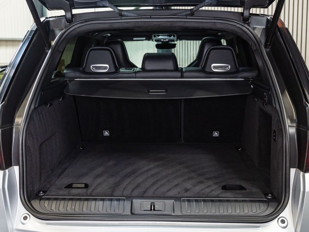 Vehicle 33