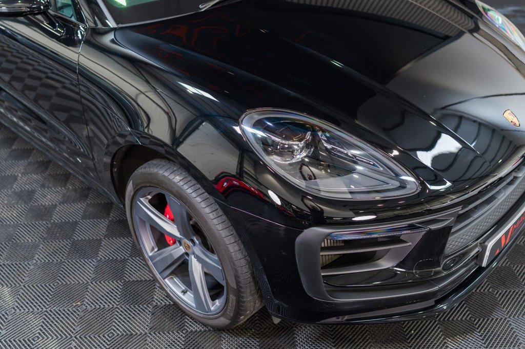 Used Porsche Macan 2022 for sale - 76367469: Photo 22