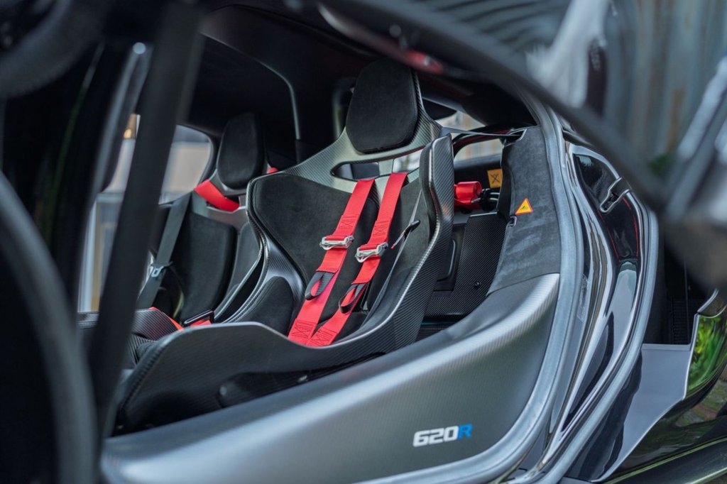 Used McLaren 620R 2021 for sale - 77218641: Photo 2