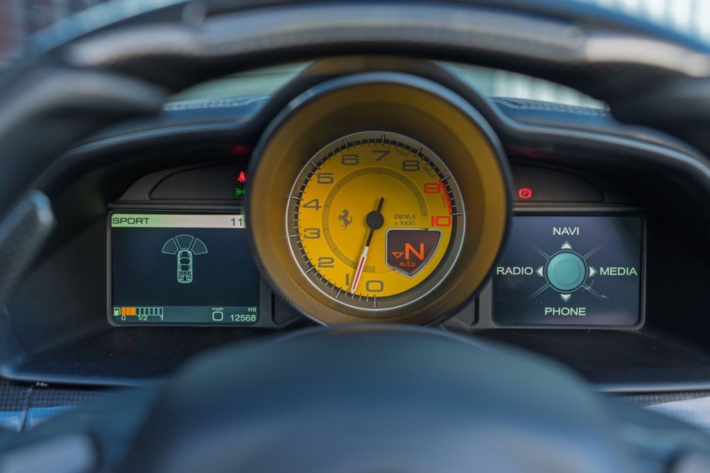 Used Ferrari 458 2012 for sale - 76546762: Photo 21