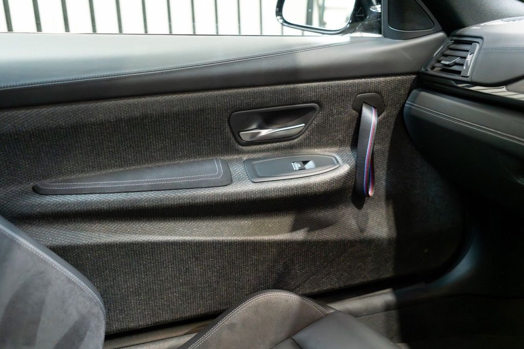 Used BMW M4 2018 for sale - 75974626: Photo 35